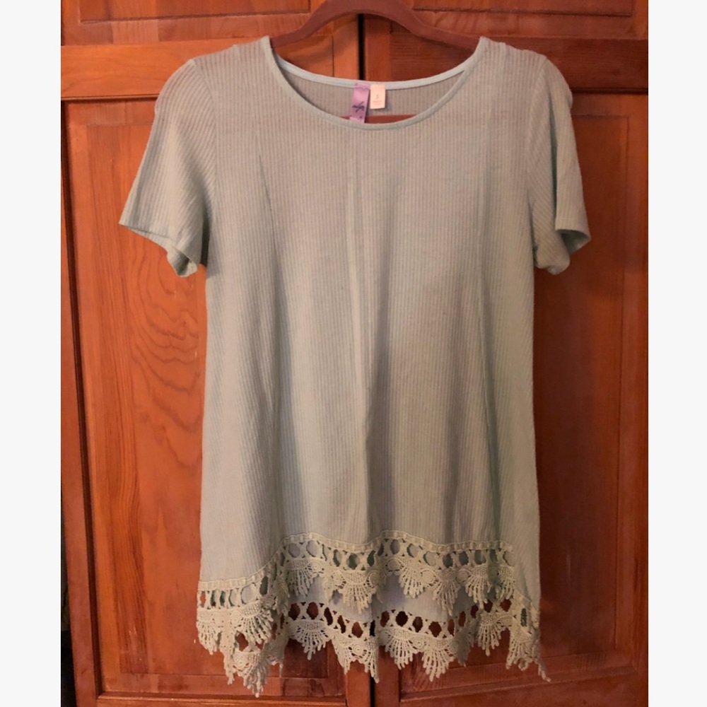 Cute high low top